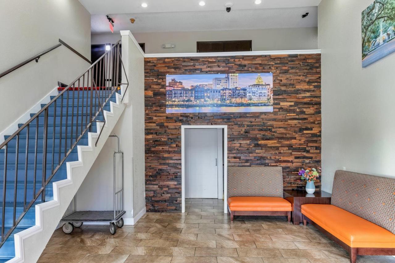 Days Inn By Wyndham Savannah Gateway I-95 ジョージタウン エクステリア 写真
